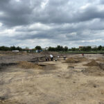 Blick über die Grabungsfläche in Wolmirstedt. © Landesamt für Denkmalpflege und Archäologie Sachsen-Anhalt, Barbara Fritsch.