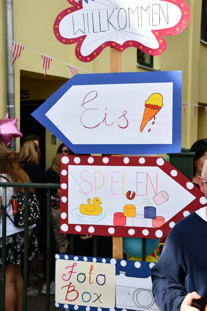 Buntes Fest bei Don Bosco