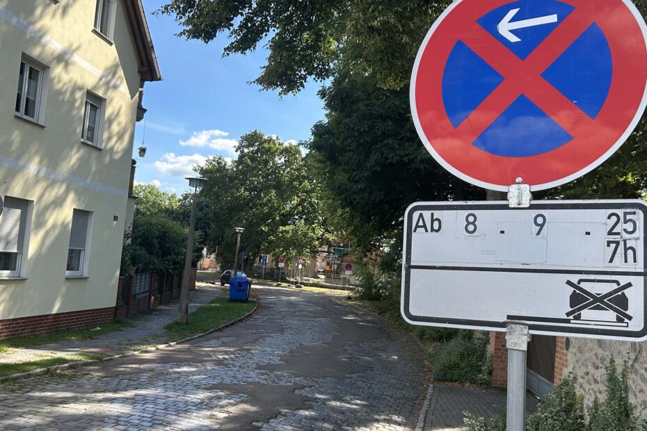 No parking sign Fabrikstraße