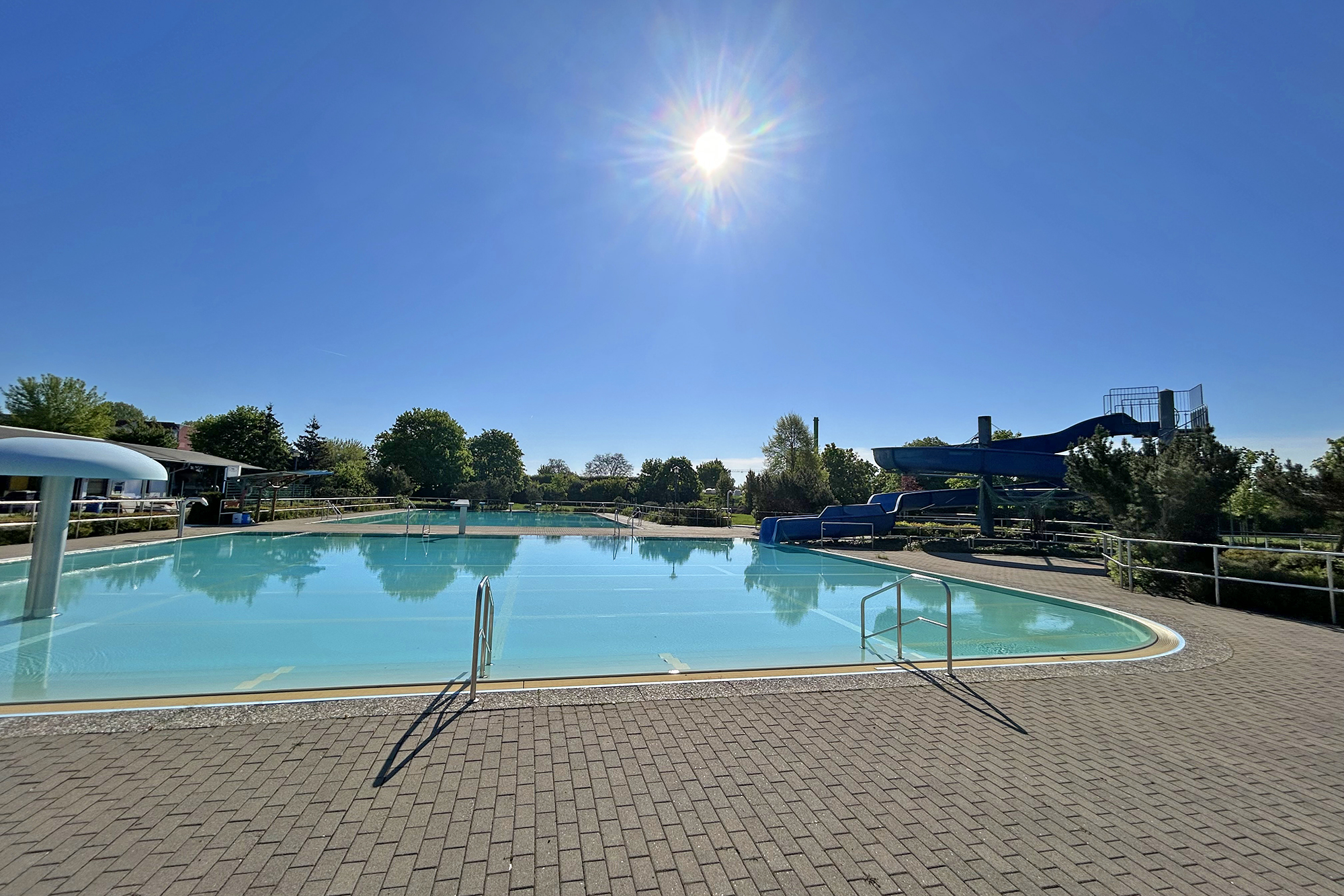 Schwimmbad Wolmirstedt großes Becken