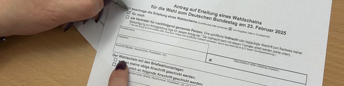 Filling_in_postal_voting_documents Filling_in_postal_voting_documents